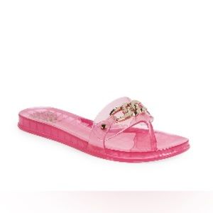 NWT Vince Camuto flip flops